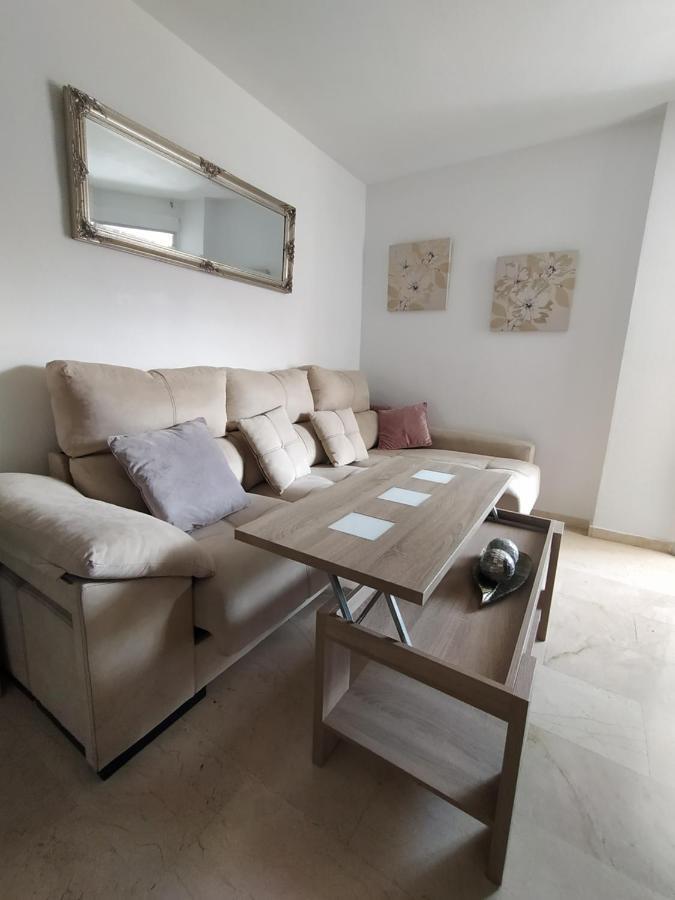 Lovely Apartment In Torremolinos Views Of The Sea, Pool, Terrace, Sofa Bed And Fully Equipped Kitchen Ngoại thất bức ảnh