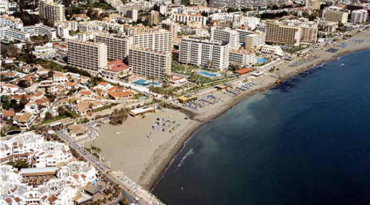 Lovely Apartment In Torremolinos Views Of The Sea, Pool, Terrace, Sofa Bed And Fully Equipped Kitchen Ngoại thất bức ảnh